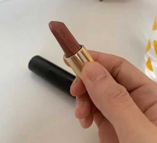 带细闪的口红有哪些 带细闪的口红有哪些