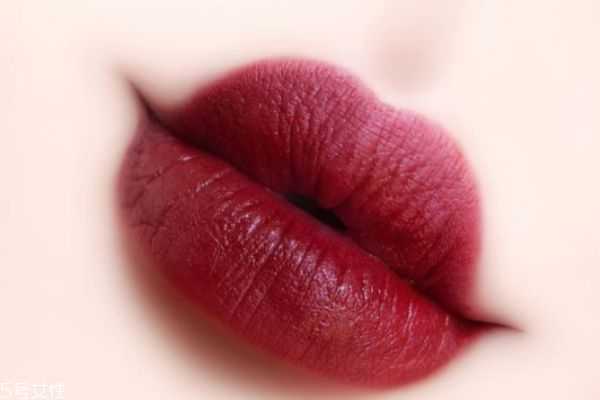葡萄色系的口红有哪些？葡萄色口红适合黄皮吗