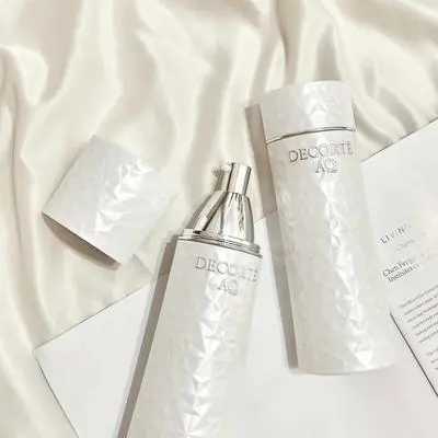 黛珂白檀水乳精华的使用顺序