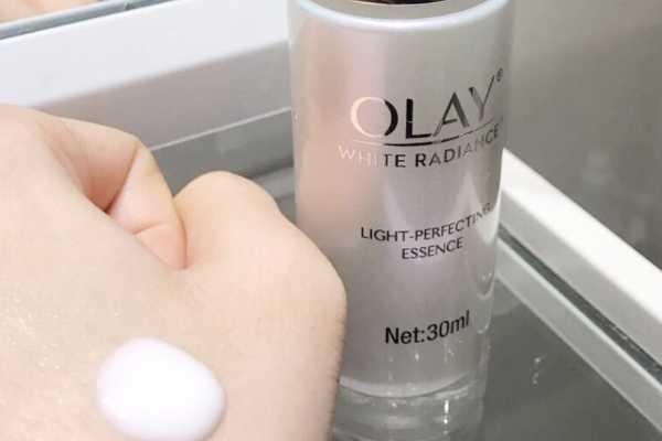 olay小白瓶可以见光吗 olay小白瓶可以见光吗