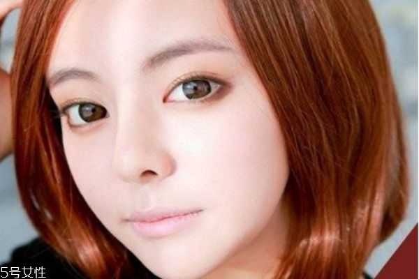 哪些人不能戴美瞳?长时间戴美瞳有什么危害 哪些人不能戴美瞳?长时间戴美瞳有什么危害