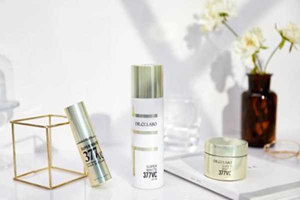 城野医生377美白淡斑精华怎么样 城野医生377美白淡斑精华主要成分