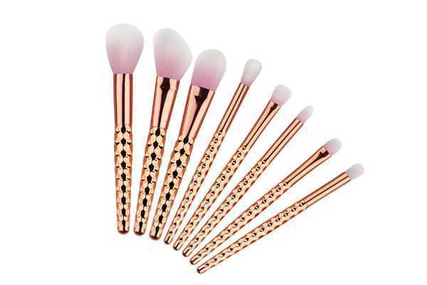 化妆刷炸毛了怎么办 化妆刷炸毛了怎么办