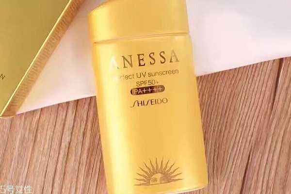 第一次买防晒霜怎么挑