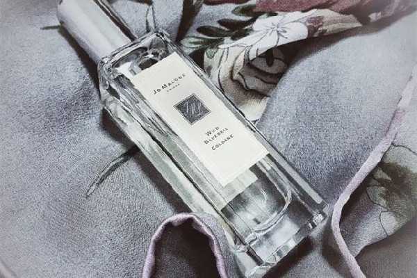 祖马龙香水要喷几下 祖马龙香水要喷几下