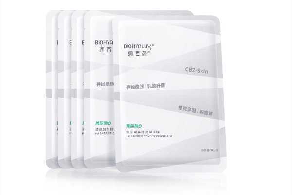 贴片面膜和涂抹面膜哪个效果好 贴片面膜和涂抹面膜可以一起用吗