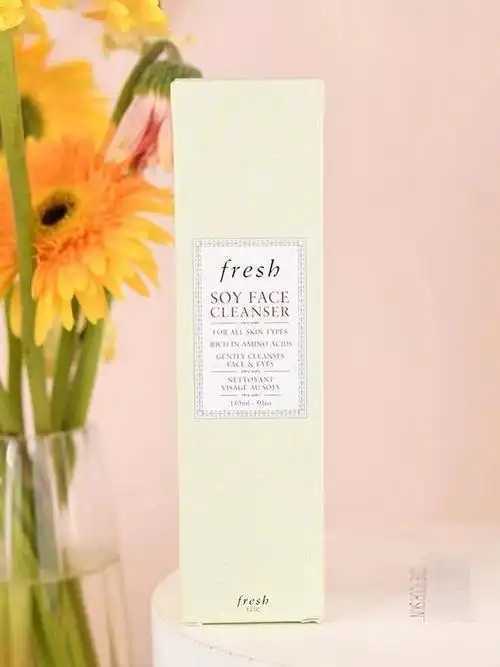 洁面霜和卸妆油哪个好