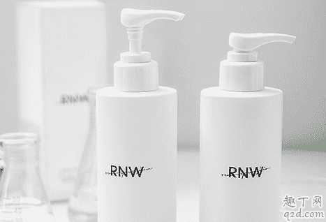 rnw洗面奶和elta md哪个好用