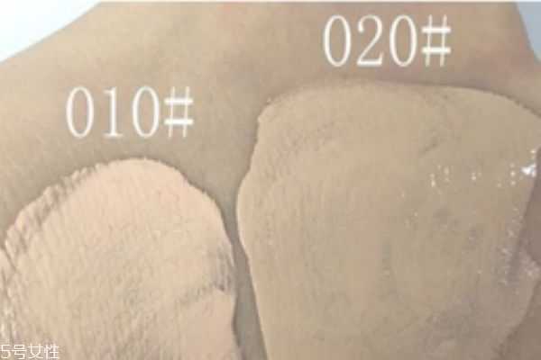 迪奥恒久凝脂粉底液怎么用 迪奥恒久凝脂粉底液怎么用