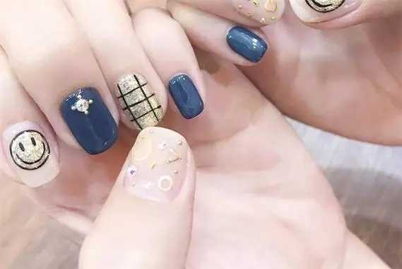 经常做美甲的危害 终于知道手指头为什么黑了