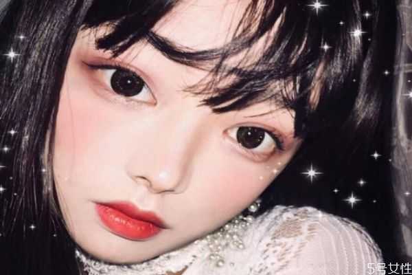 眼线笔多久用完？眼线笔不开封能放多久