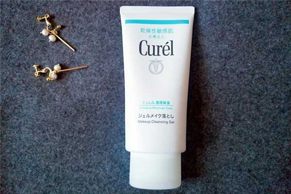 珂润洗面奶绿色和蓝色有什么区别 珂润洗面奶绿色和蓝色有什么区别