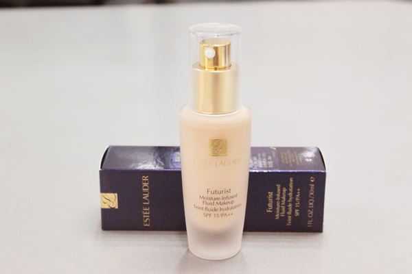 雅诗兰黛粉底液