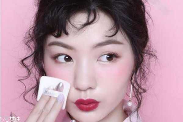 定妆的产品种类有哪些 哪些定妆产品比较好