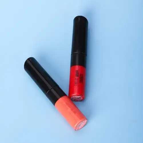 唇膏含有什么成分不能用