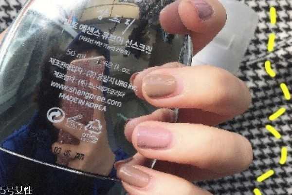 香蒲丽防晒霜和安耐晒哪个好用 香蒲丽防晒霜和安耐晒哪个好用