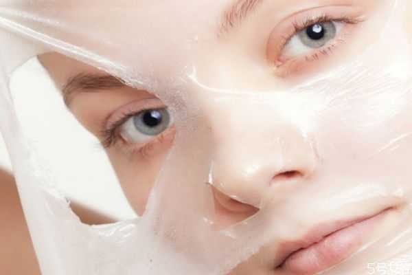 敷面膜后可以用精华吗？涂完精华再敷面膜好吗