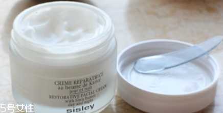 面霜能当眼霜用吗 用眼霜更好