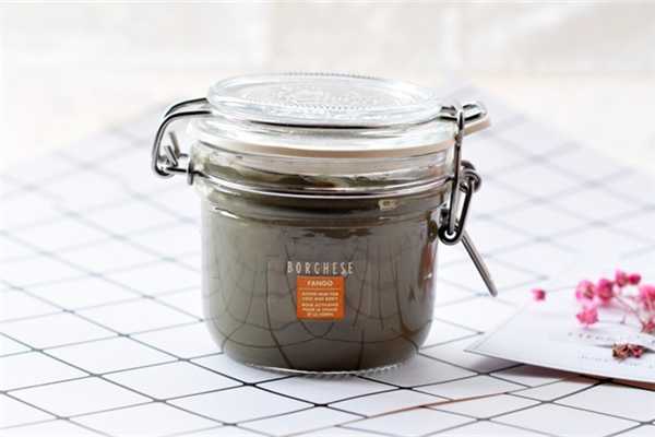 泥膜可以用手涂抹吗?泥膜用什么刷子好 泥膜可以用手涂抹吗?泥膜用什么刷子好