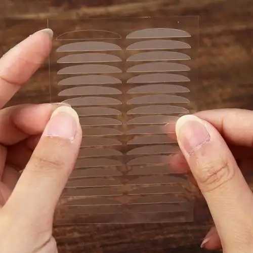 双眼皮贴和双眼皮定型霜哪个好