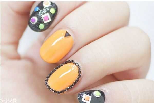 复古橘美甲教程，莫兰迪色丝绒美甲教程