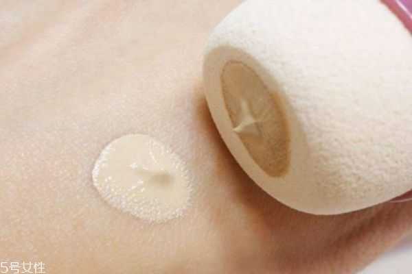 可以经常使用隔离霜吗?使用隔离霜会伤害皮肤吗 可以经常使用隔离霜吗?使用隔离霜会伤害皮肤吗