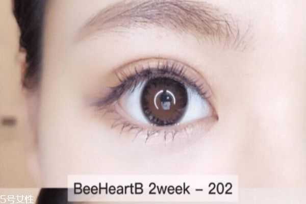 美瞳哪个品牌舒适度高？什么牌子的美瞳最舒适