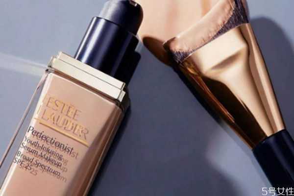 沁水粉底液63号很白吗?沁水粉底液63号显黄吗 沁水粉底液63号很白吗?沁水粉底液63号显黄吗