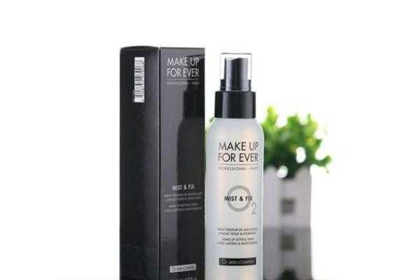 定妆喷雾和定妆散粉哪个好用 定妆喷雾和定妆散粉哪个好用