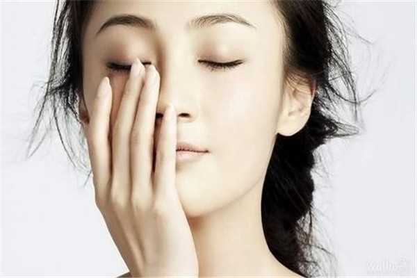 蜂蜜洗脸能祛斑吗