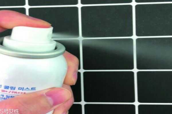 lid防晒喷雾有颜色吗