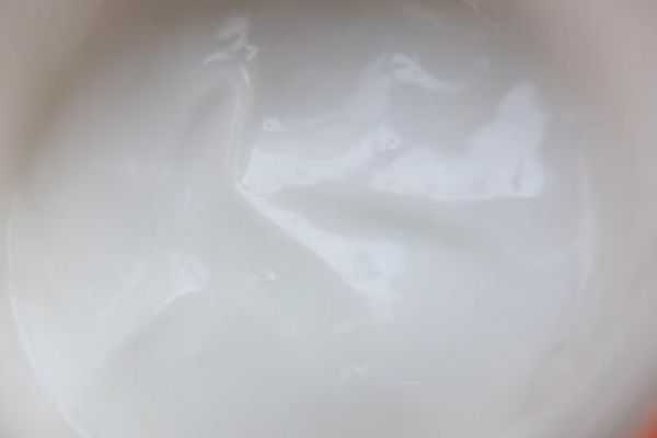 绵羊油和绵羊脂有什么区别 绵羊油和绵羊脂有什么不同 绵羊油和绵羊脂有什么区别 绵羊油和绵羊脂有什么不同