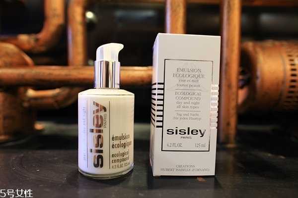 乳液有酒精味可以用吗 敏感肤质慎用