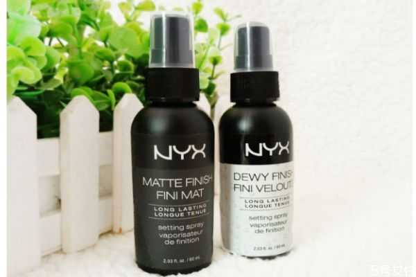 定妆喷雾的特点 定妆喷雾的优点 定妆喷雾的特点 定妆喷雾的优点