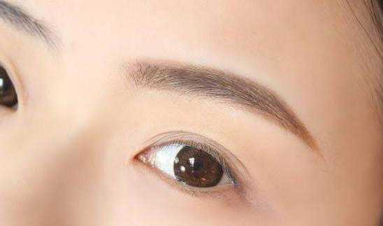 天天画眉毛有什么危害?长期画眉毛会留痕迹吗 天天画眉毛有什么危害?长期画眉毛会留痕迹吗