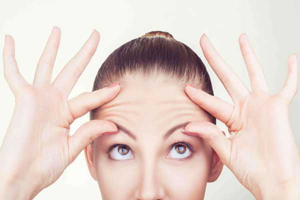 抬头纹是每个人都有吗 抬头纹是每个人都有吗