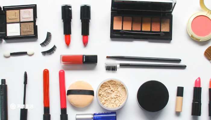 怎么涂口红 怎么涂口红