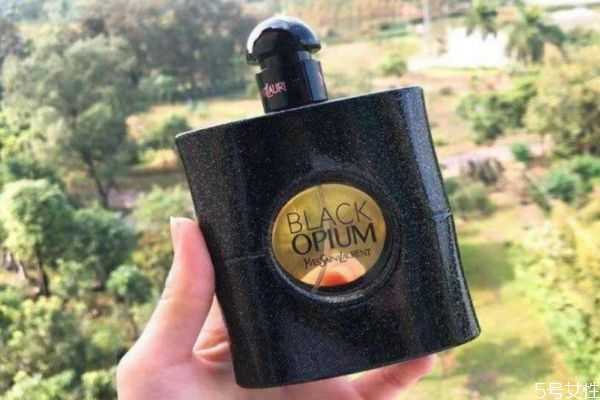 ysl黑鸦片香水怎么样?ysl黑鸦片香水好用吗 ysl黑鸦片香水怎么样?ysl黑鸦片香水好用吗