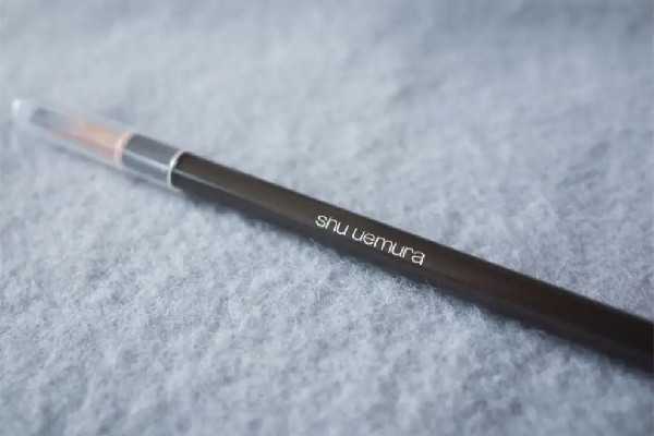 植村秀眉笔用什么削比较好 植村秀眉笔用什么削比较好