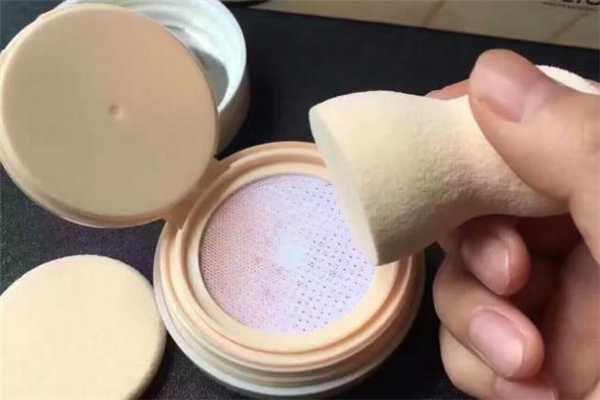 珂莱欧印章气垫怎么样？珂莱欧印章气垫好用吗