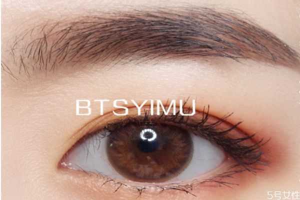 美瞳滑片的原因是什么