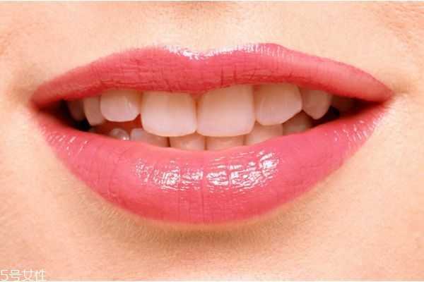 嘴唇干燥怎么办 护唇小贴士