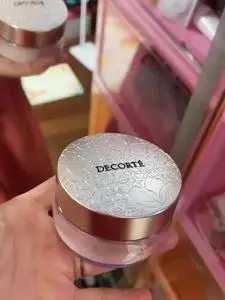 哪款散粉控油定妆效果好还不贵