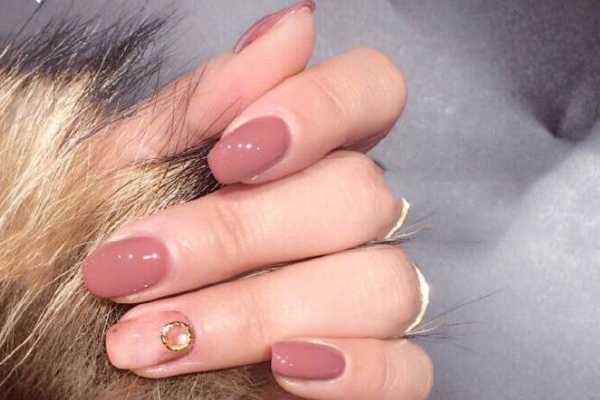 温柔短指甲美甲图片 好驾驭温柔短指甲美甲 温柔短指甲美甲图片 好驾驭温柔短指甲美甲