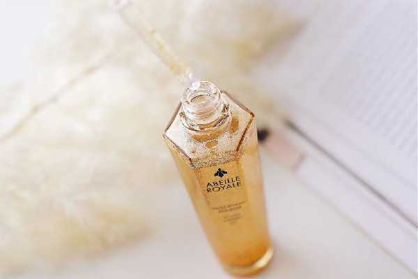 娇兰复原蜜二代和三代哪个好用