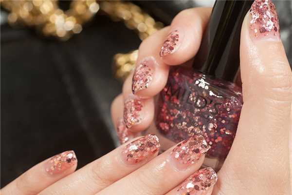 甲油胶缩胶什么意思 甲油胶缩胶什么意思