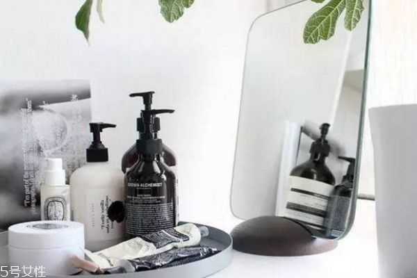 性冷淡风格护肤品有哪些 性冷淡风格护肤品有哪些