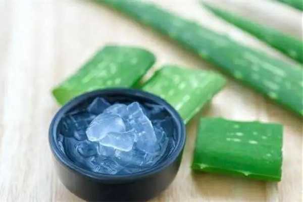 新鲜芦荟擦脸会越来越黑吗 新鲜芦荟擦脸会越来越黑吗