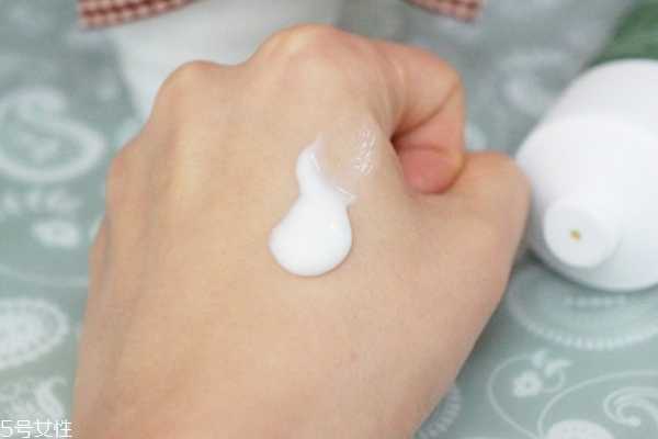 beely身体乳怎么样