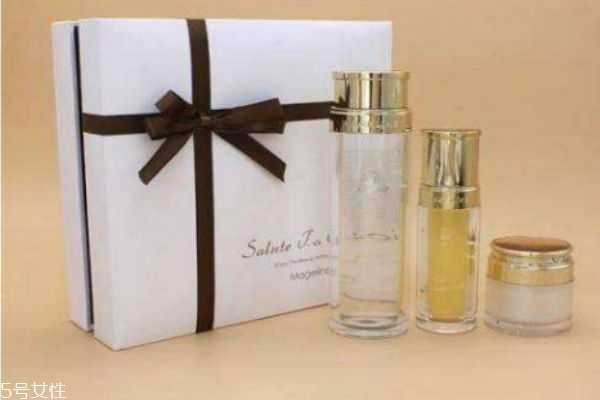 为麦吉丽代言的明星都有谁呢 为麦吉丽代言的明星都有谁呢